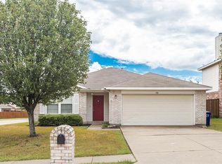 1101 Warrington Way, Forney, TX 75126