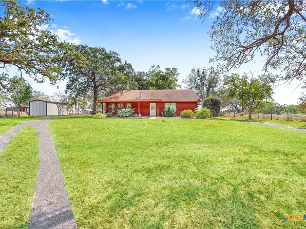 1311 Dowdy Rd, Seguin, TX 78155