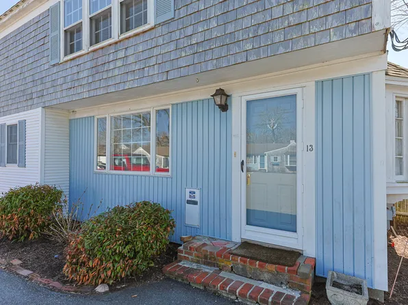 77 Bank Street #C-13, Harwich Port, MA 02646