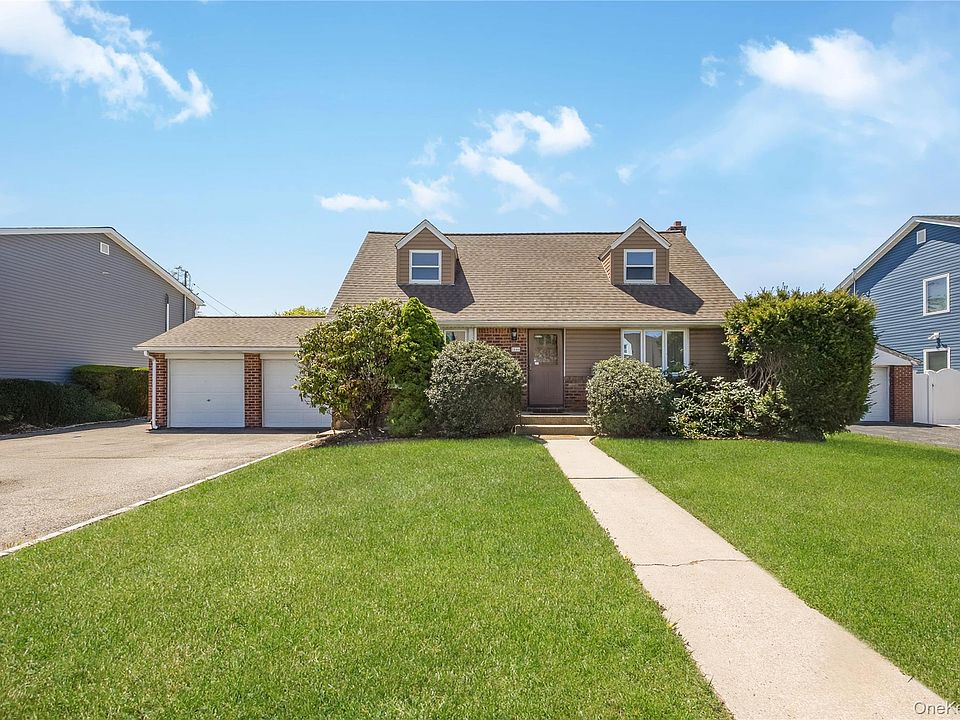 1st image of 2646 Beech Street