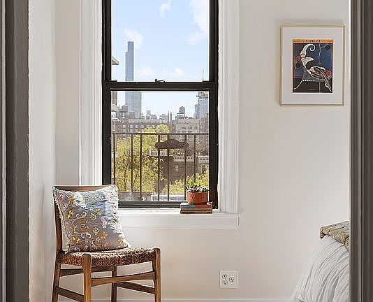 2nd image of 57 W 93rd St APT 6E