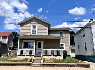 625 11th Ave, New Brighton, PA