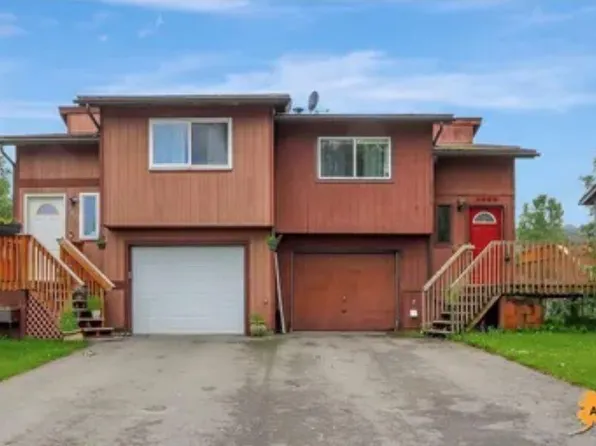8023 Pioneer Dr, Anchorage, AK 99504