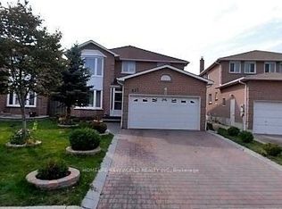 572 Nisbet Ct, Mississauga, ON L5R 1Z4