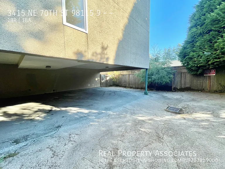 3415 NE 70th St #98115-9 — Photo 16