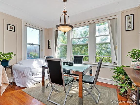 4th image of 901 W Sunnyside Ave APT 3