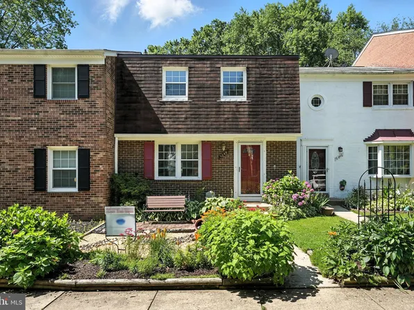 6848 Brian Michael Ct, Springfield, VA 22153