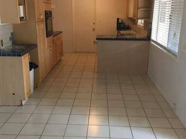 5745 Ives Pl, Riverside, CA 92506