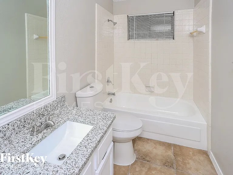 928 Micarta Dr — Photo 14