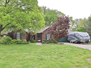 2701 Malibu Dr, Evansville, IN 47725