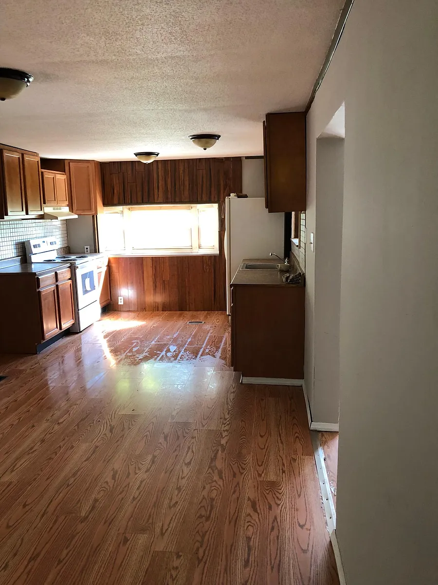 Building Photo - 295 Stardust Dr