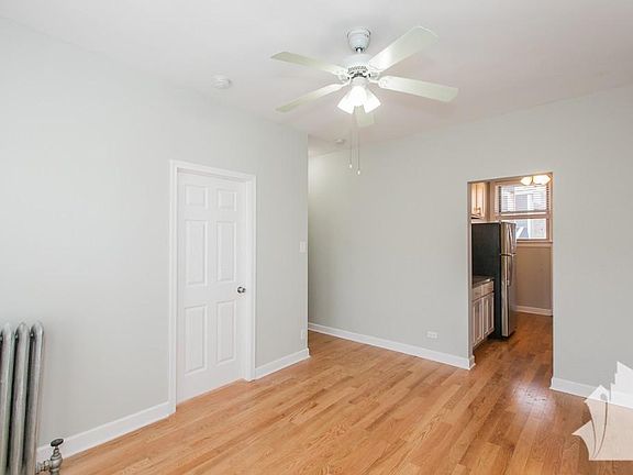 5th image of 1922 W Winona St #1