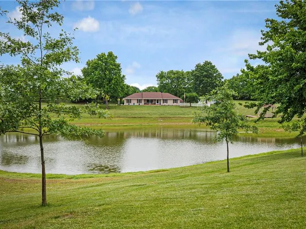 17323 Landmark Dr, Holt, MO 64048