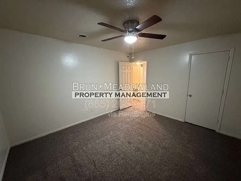 5525 Jacksboro Pike #3 — Photo 13