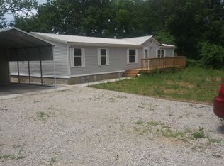104 Kings Hill Est, Berryville, AR 72616