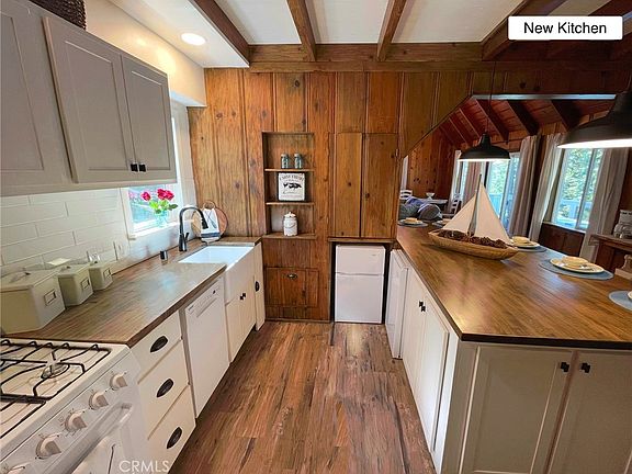 3rd image of 269 Hillside Rd