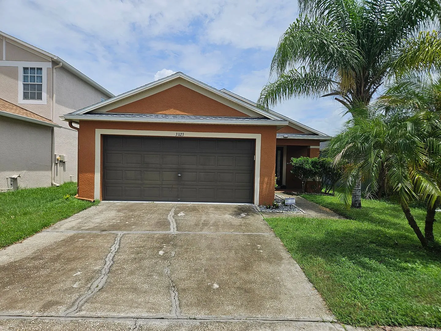 Lake View 3-Bedroom Home with No Rear Neighbors — Photo 1