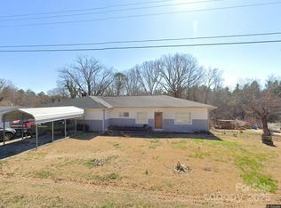 112 Justice Rd, Marion, NC 28752