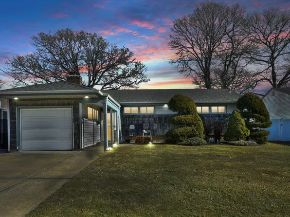 175 Broadway, Massapequa Park, NY 11762