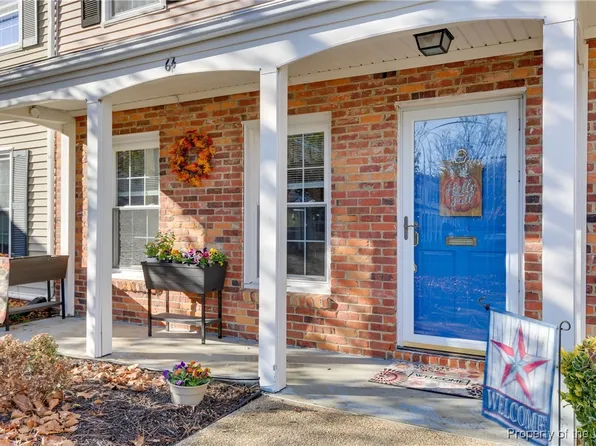 64 Towne Square Dr, Newport News, VA 23607