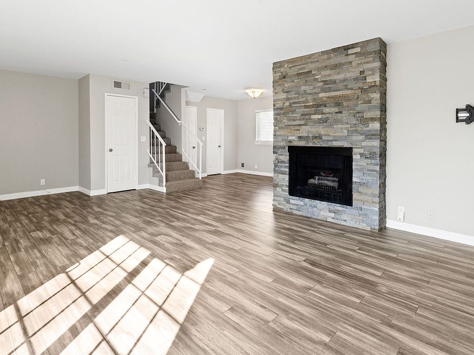 1st image of 1421 Superior Ave APT 5