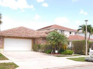 10092 Country Brook Rd, Boca Raton, FL 33428