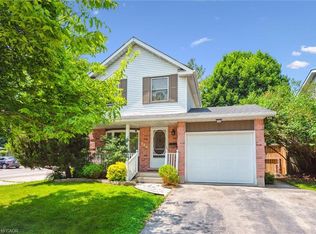 648 Hillview Rd, Cambridge, ON N3H5H3
