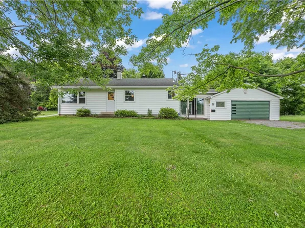 22 Ogden Parma Town Line Rd, Spencerport, NY 14559