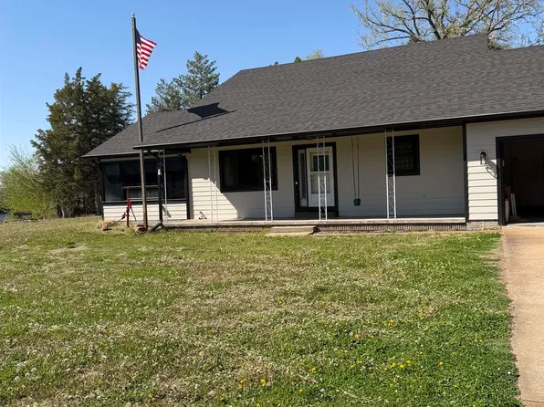 2530 Christensen Field Rd, Fremont, NE 68025