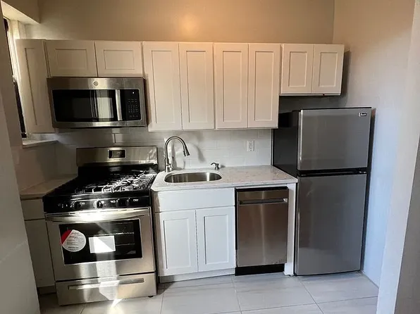 2801-03 John F Kennedy Boulevard image 1 of 13