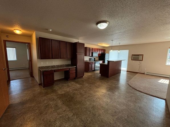 3202 Broadway N APT 108