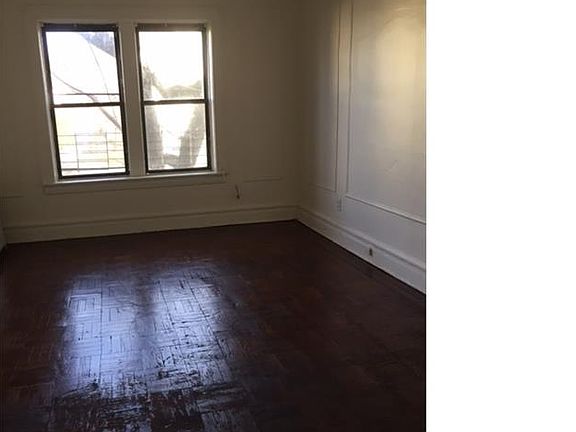 5th image of 535 Hawthorne Ave APT 206