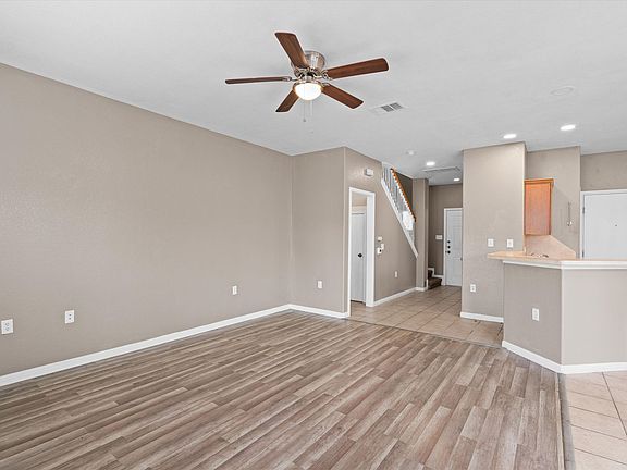 5th image of 7502 Lazy Creek Dr #A