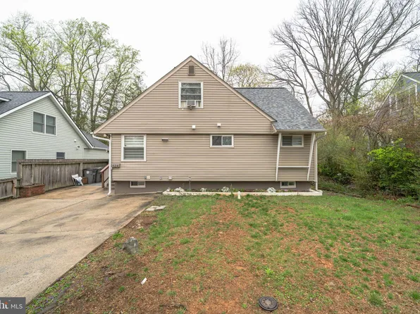 524 Calvin Ln, Rockville, MD 20851