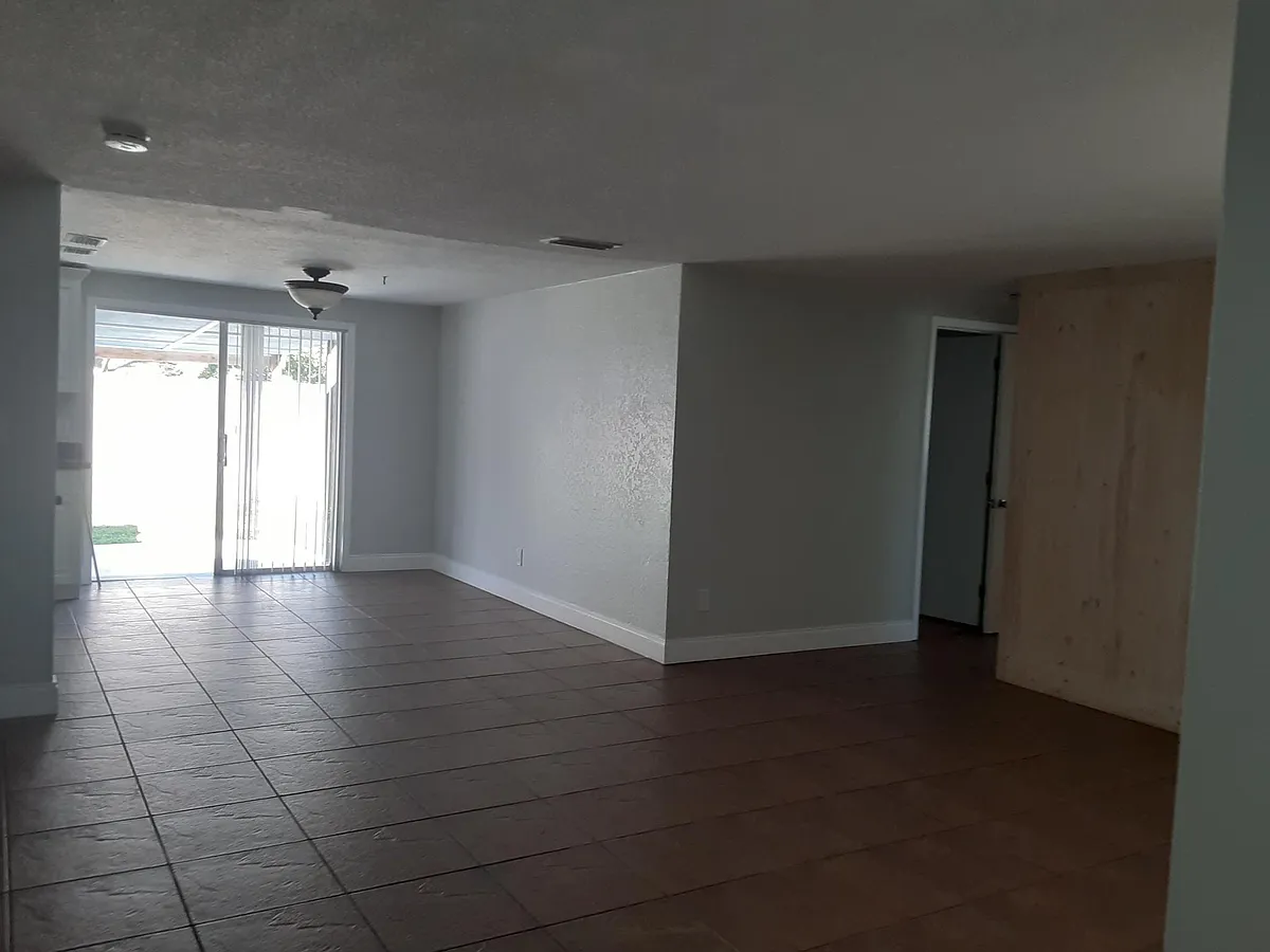Building Photo - 8825 53rd Way N