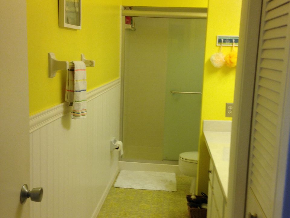 2nd image of 3822 SE Jefferson St
