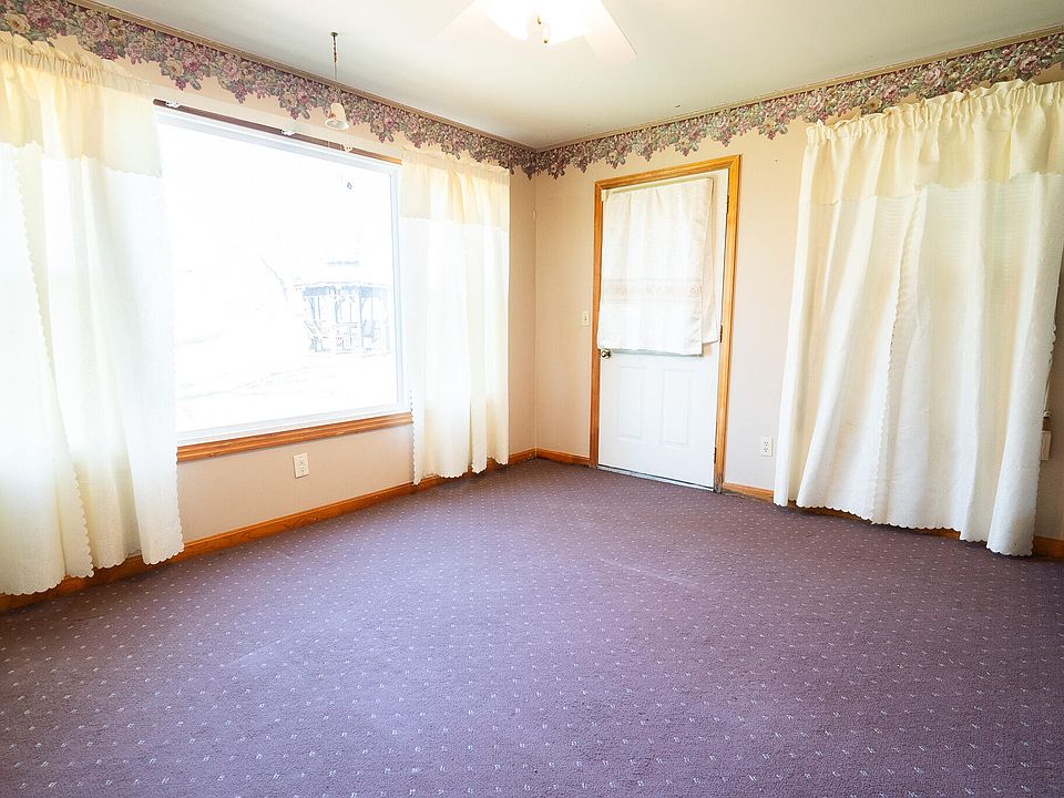 10th image of 11021 Paddock Dr
