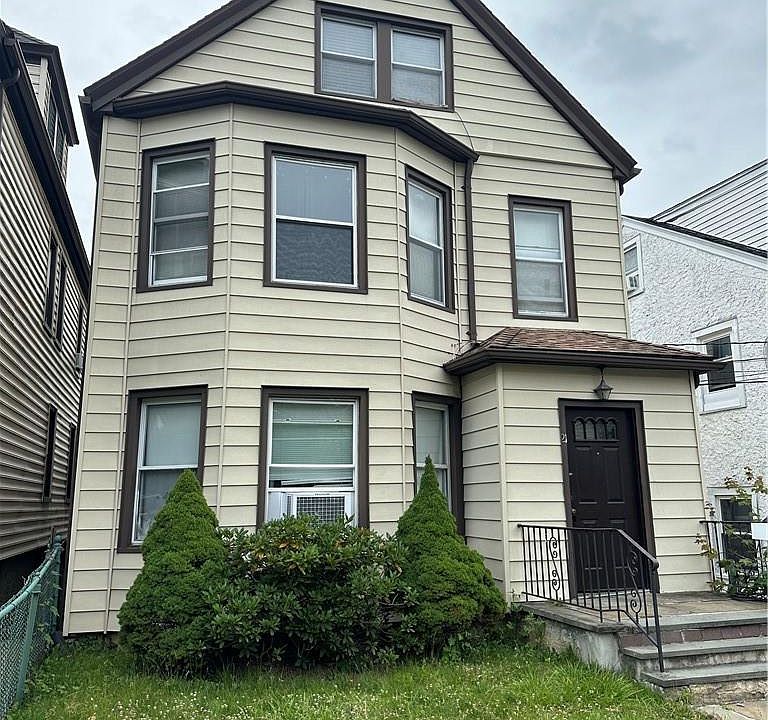 1st image of 21 Mckinley Avenue