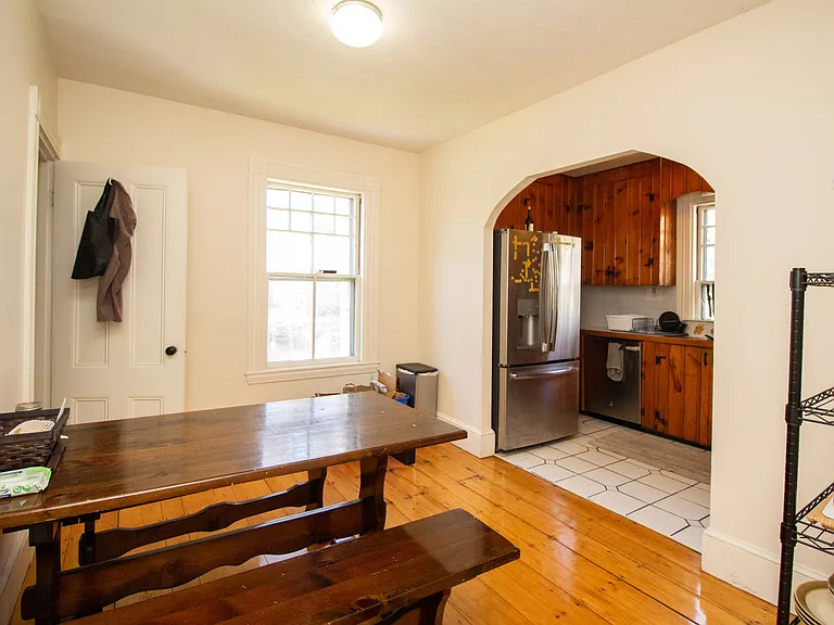 184 Aspinwall Ave #2 — Photo 9