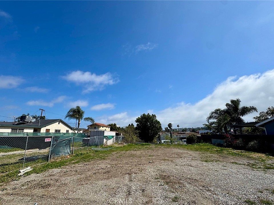 1st image of 1356 W 4th St Lot 2