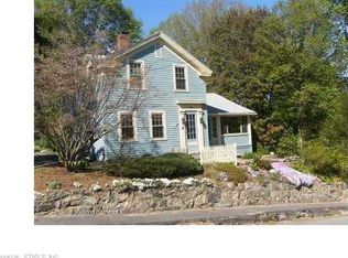 35 Grove St, Winsted, CT 06098