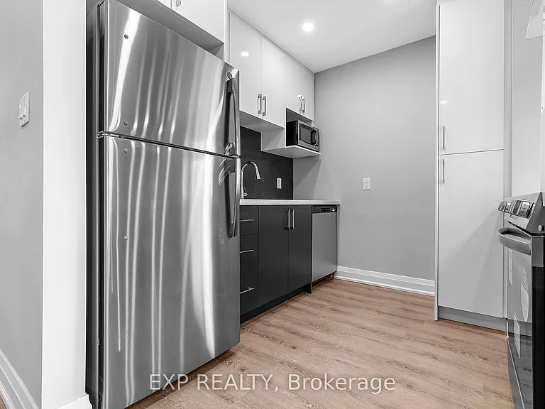 529 Elm St #1 — Photo 10