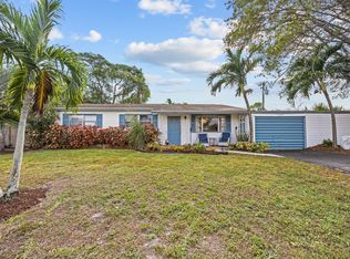 2695 Hayden Dr, Palm Springs, FL 33461