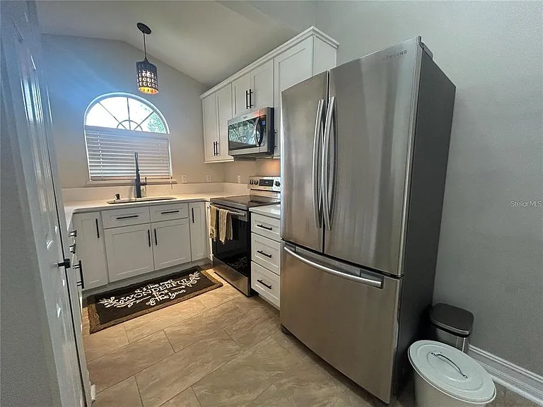 6738 Magnolia Pointe Cir — Photo 4