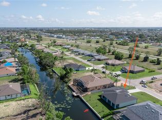 1202 SW 8th Pl, Cape Coral, FL 33991