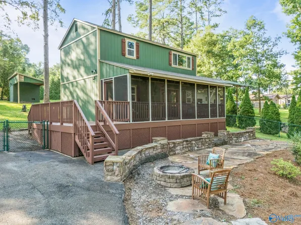 3612 Scottsboro Hwy, Scottsboro, AL 35769
