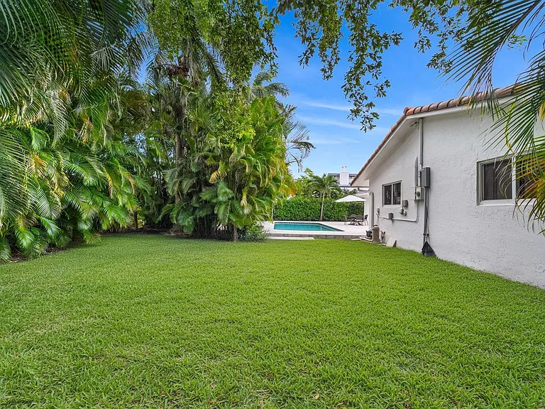 326 Seven Isles Dr — Photo 27