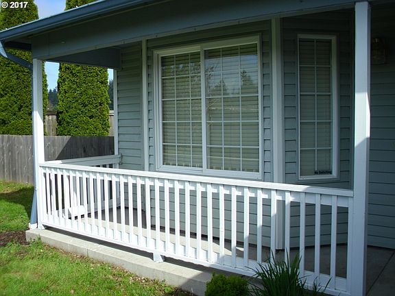 2nd image of 15300 NE 90th St