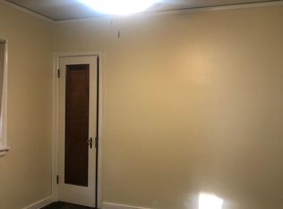 3161 N 49th St, Milwaukee, WI 53216