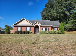 106 Fountain Crest Dr, Enterprise, AL 36330